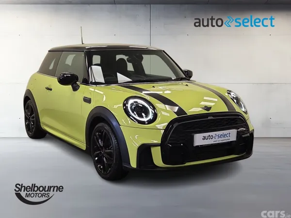 Mini Cooper Hatchback, Petrol, 2023, 