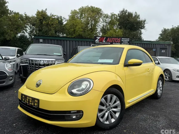 Volkswagen Beetle Coupe, Petrol, 2013, Orange