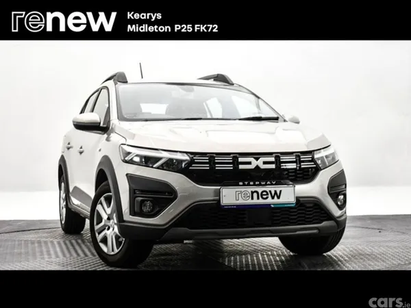 Dacia Sandero Stepway SUV, Petrol, 2023, Silver