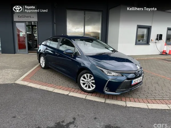 Toyota Corolla Saloon, Petrol Hybrid, 2024, Blue
