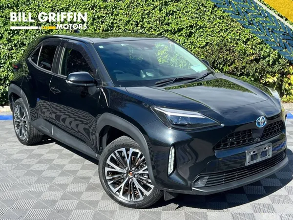 Toyota Yaris Cross Hatchback, Petrol Hybrid, 2021, Black