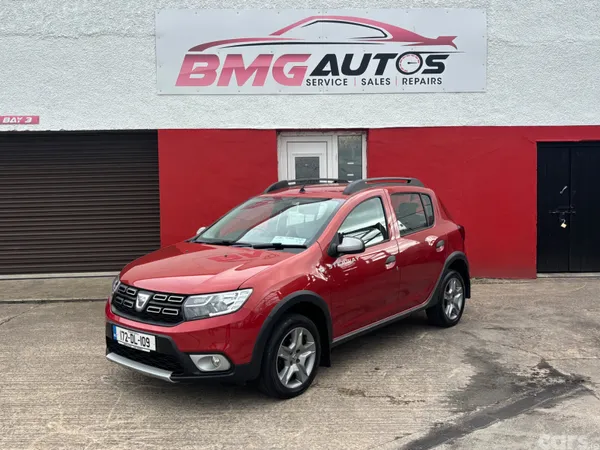 Dacia Sandero Stepway Hatchback, Diesel, 2017, Red