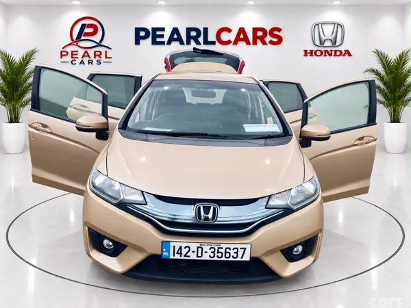 Honda Fit Hatchback, Petrol Hybrid, 2014, Gold