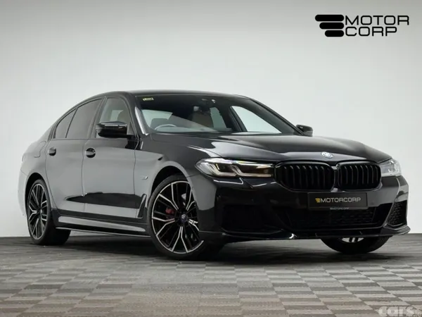 BMW 5-Series Saloon, Petrol Plug-in Hybrid, 2022, Black