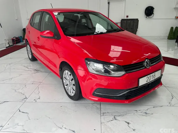Volkswagen Polo Hatchback, Petrol, 2016, Red