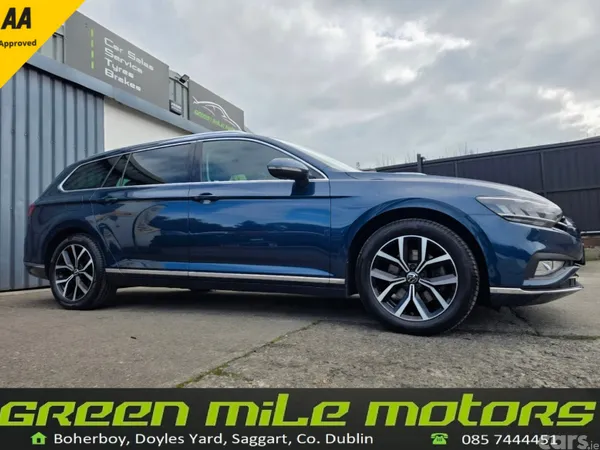 Volkswagen Passat Estate, Diesel, 2022, Blue
