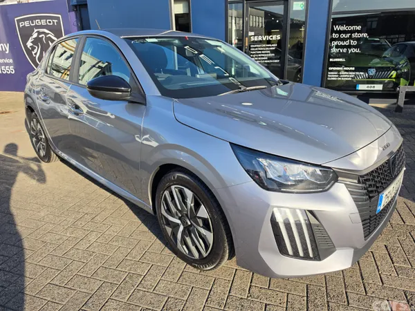 Peugeot 208 Hatchback, Petrol, 2025, Grey