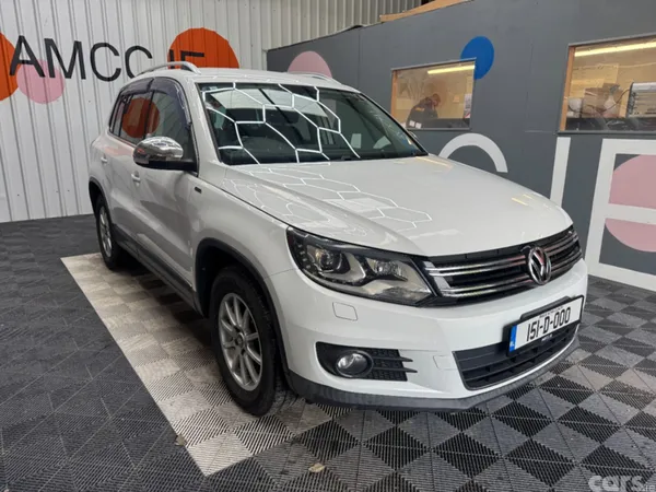 Volkswagen Tiguan SUV, Petrol, 2015, White