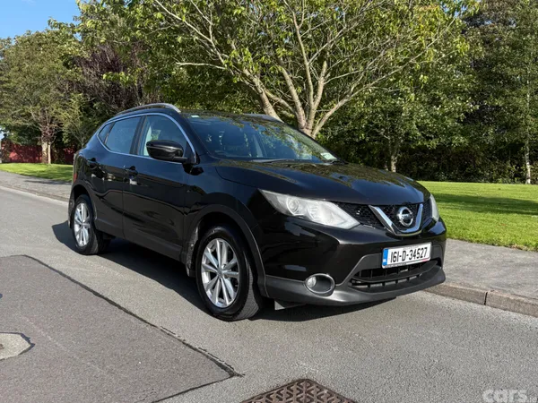 Nissan Qashqai Hatchback, Petrol, 2016, Black