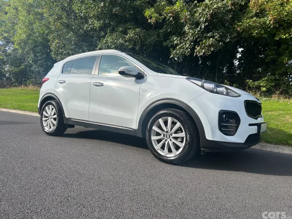 Kia Sportage SUV, Diesel, 2016, White