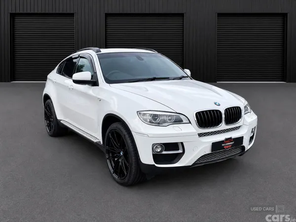 BMW X6 , Petrol, 2013, White