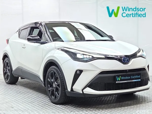 Toyota C-HR SUV, Petrol Hybrid, 2021, White