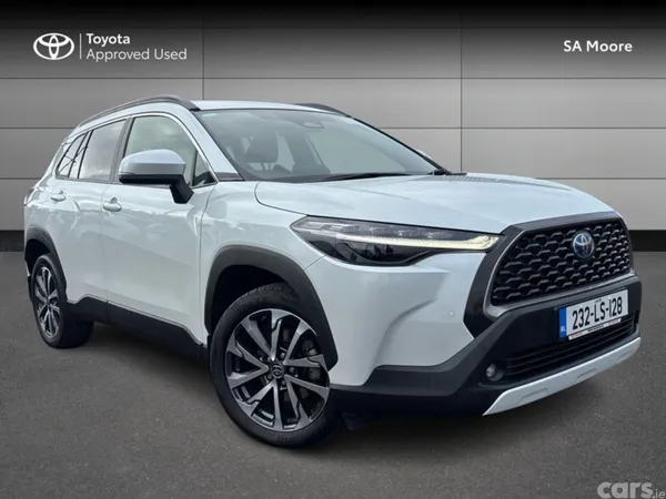 Toyota Corolla Cross SUV, Petrol Hybrid, 2023, White
