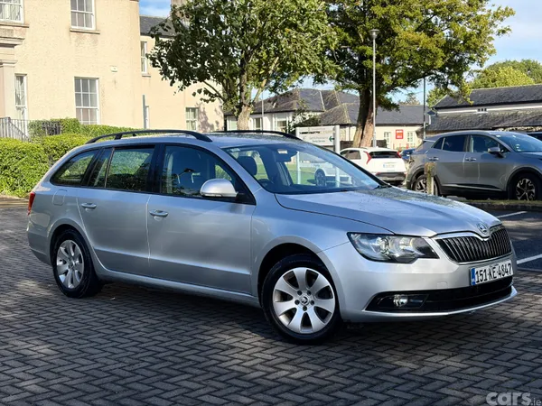 Skoda Superb Estate, Diesel, 2015, Silver
