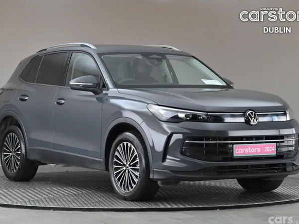 Volkswagen Tiguan SUV, Petrol Plug-in Hybrid, 2024, Grey