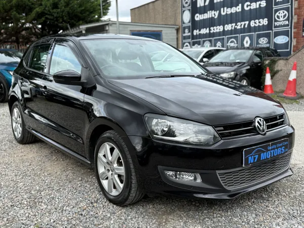 Volkswagen Polo Hatchback, Petrol, 2013, Black