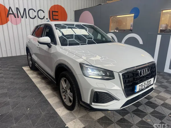 Audi Q2 SUV, Petrol, 2023, White