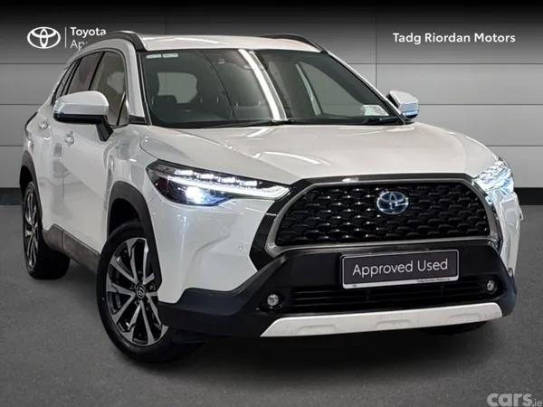 Toyota Corolla Cross SUV, Petrol Hybrid, 2023, White