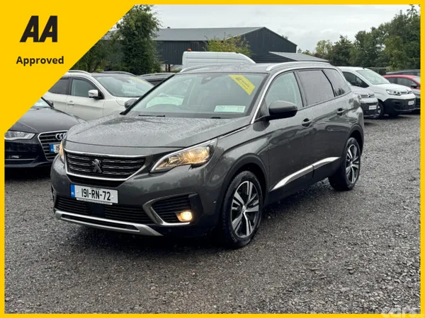 Peugeot 5008 MPV, Diesel, 2019, Grey