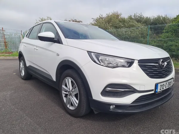 Opel Grandland X SUV, Petrol, 2021, White