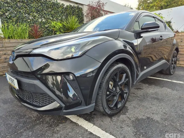 Toyota C-HR SUV, Petrol Hybrid, 2023, Black