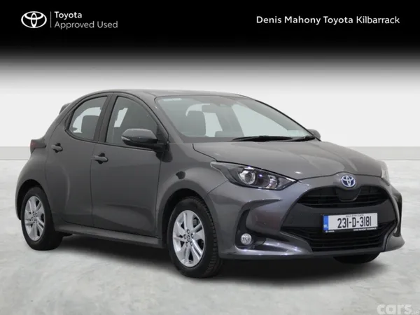 Toyota Yaris Hatchback, Petrol Hybrid, 2023, Grey