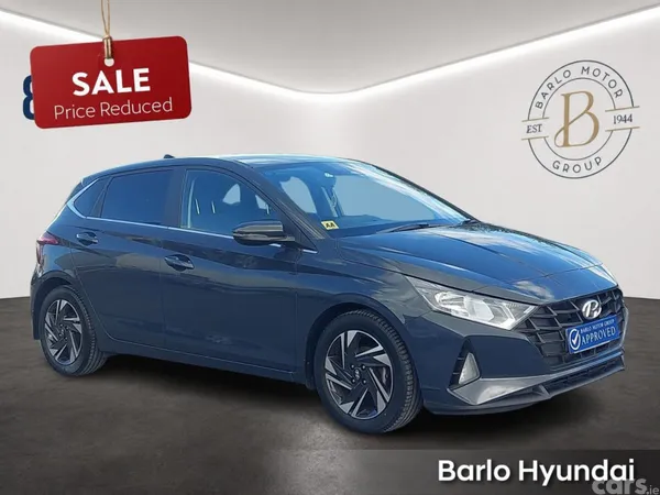 Hyundai i20 Hatchback, Petrol, 2023, Grey