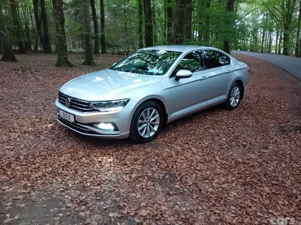 Volkswagen Passat Saloon, Diesel, 2021, Grey