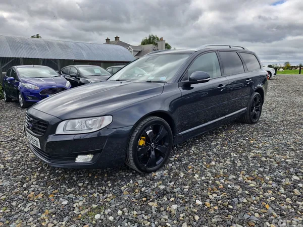 Volvo V70 Estate, Diesel, 2016, Grey