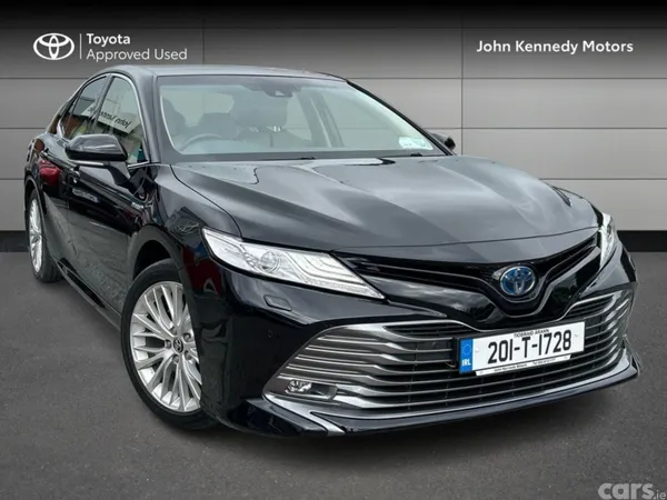 Toyota Camry Saloon, Petrol Hybrid, 2020, Black