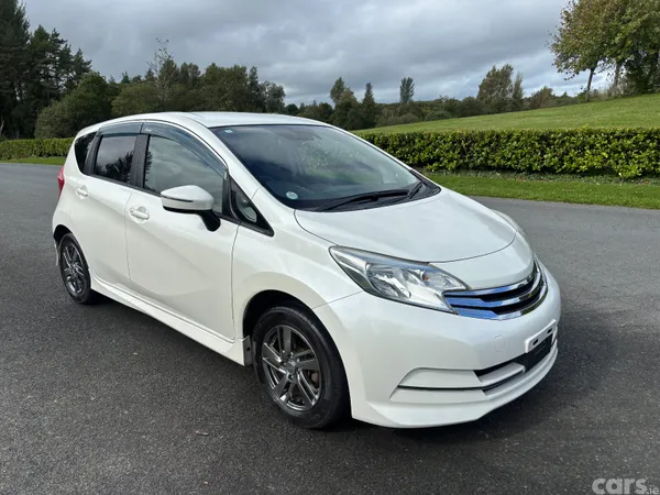 Nissan Note Hatchback, Petrol, 2015, White