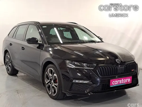 Skoda Octavia Estate, Petrol Plug-in Hybrid, 2022, Black