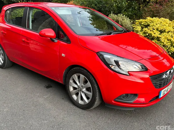 Opel Corsa Hatchback, Diesel, 2018, Red
