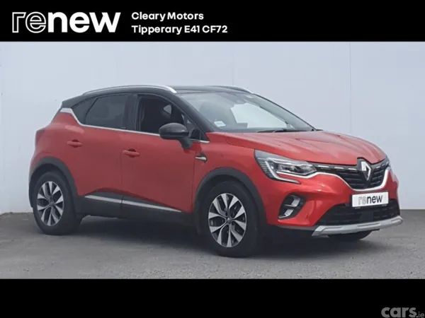 Renault Captur Hatchback, Petrol Plug-in Hybrid, 2021, Red