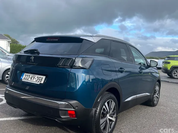 Peugeot 3008 MPV, Diesel, 2022, Blue