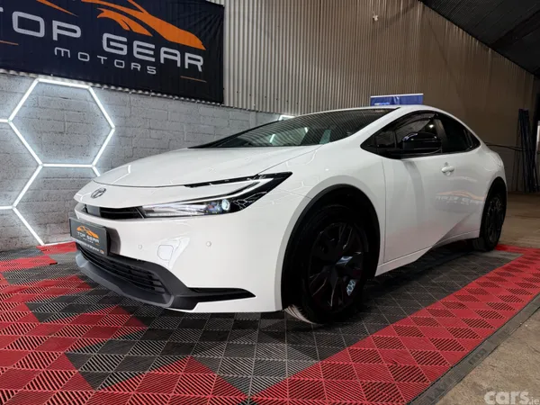 Toyota Prius Saloon, Petrol Hybrid, 2024, White