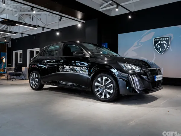 Peugeot 208 Hatchback, Petrol, 2026, Black