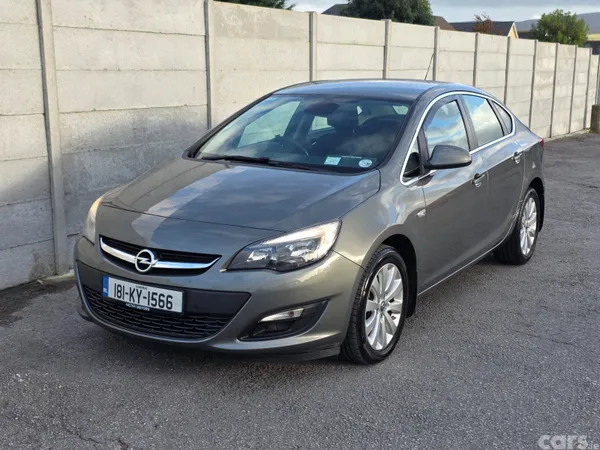 Opel Astra Saloon, Diesel, 2018, Grey