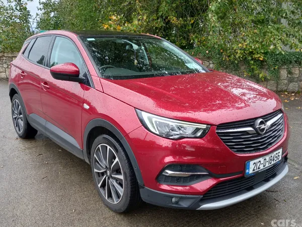Opel Grandland X SUV, Diesel, 2021, Red