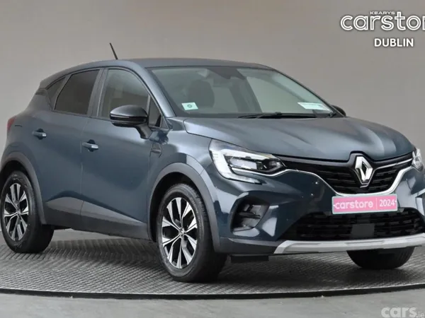 Renault Captur SUV, Petrol, 2024, Blue
