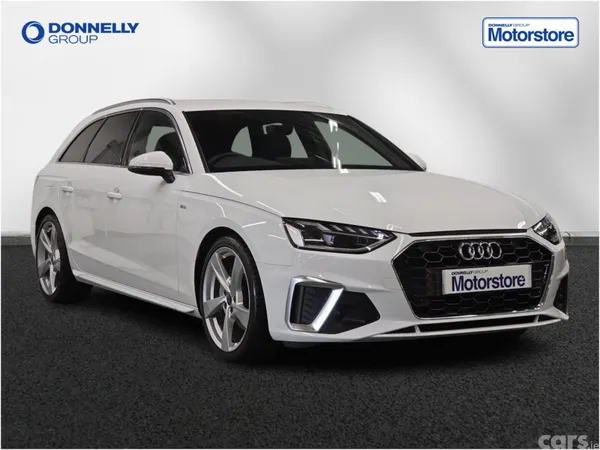 Audi A4 Estate, Petrol, 2024, White