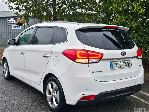Kia Carens MPV, Diesel, 2015, White