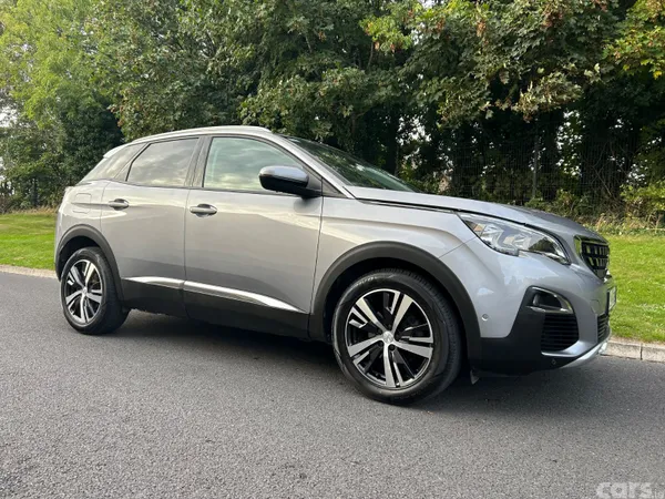 Peugeot 3008 MPV, Petrol, 2020, Grey