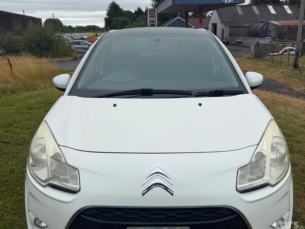 Citroen C3 Hatchback, Petrol, 2013, White