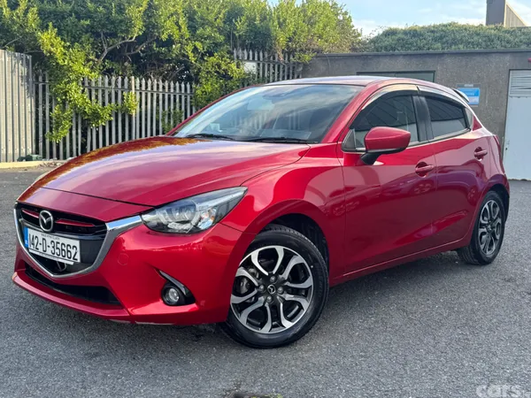 Mazda Demio Hatchback, Diesel, 2014, Red