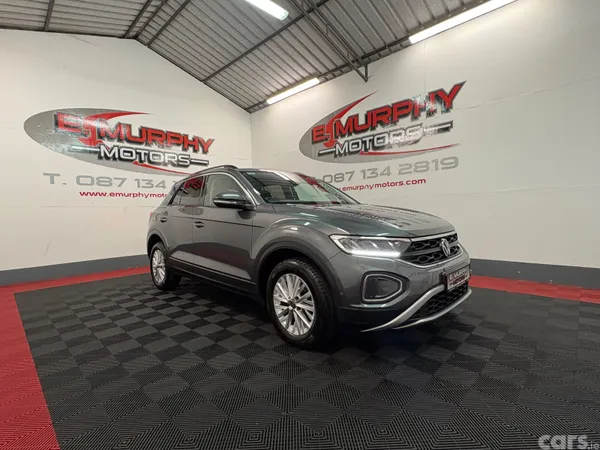 Volkswagen T-Roc SUV, Petrol, 2023, Grey