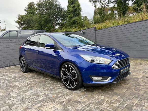 Ford Focus Hatchback, Diesel, 2017, Blue