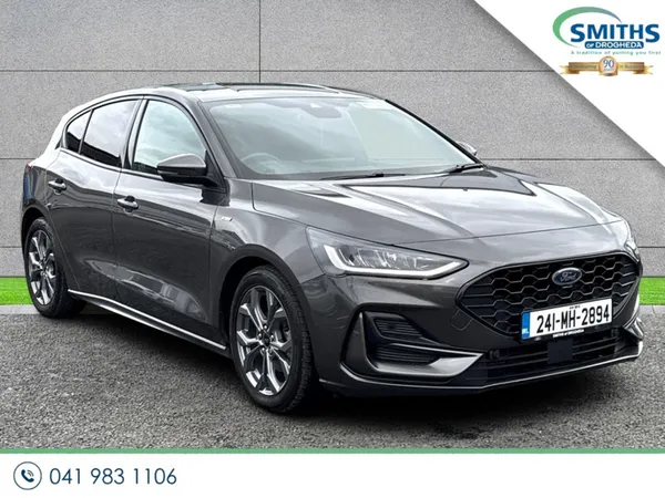 Ford Focus Hatchback, Petrol, 2024, Grey