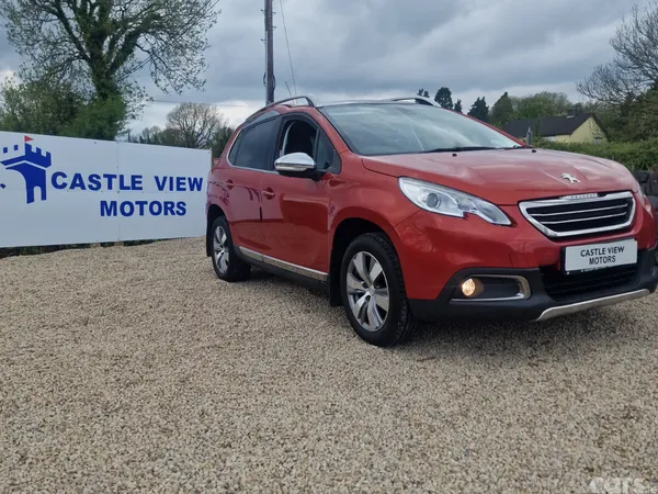 Peugeot 2008 SUV, Petrol, 2016, Red