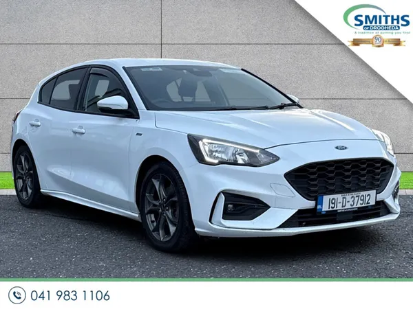 Ford Focus Hatchback, Petrol, 2019, White